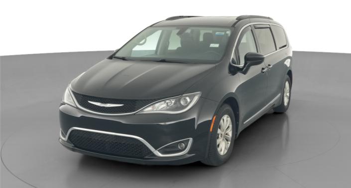 Thumbnail: 2017 Chrysler Pacifica - 1