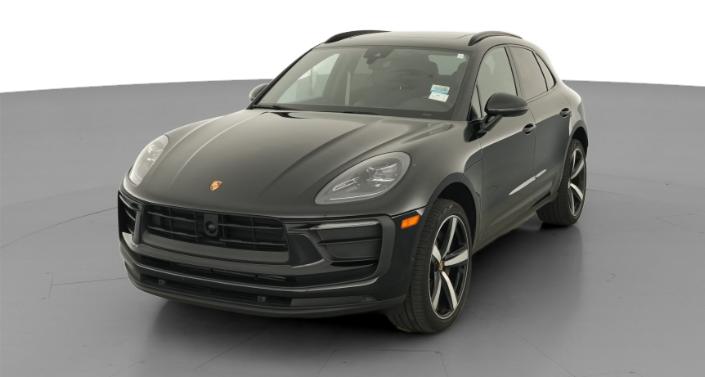 Thumbnail: 2023 Porsche Macan - 1