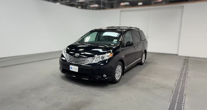 Thumbnail: 2017 Toyota Sienna - 1