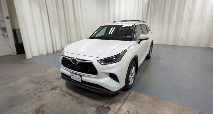 Thumbnail: 2021 Toyota Highlander - 1
