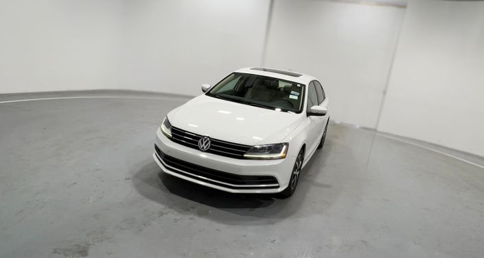 Thumbnail: 2017 Volkswagen Jetta - 1