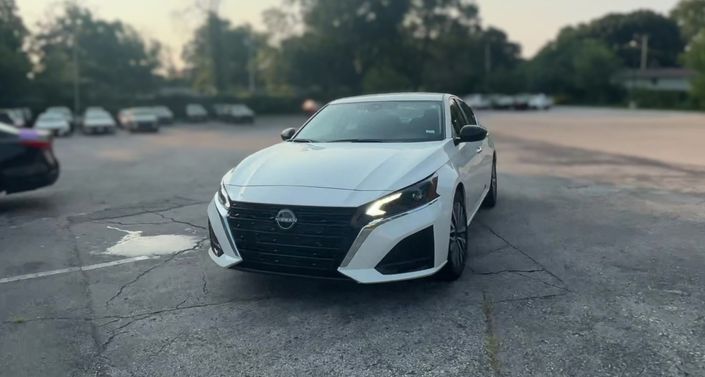 Thumbnail: 2025 Nissan Altima - 1