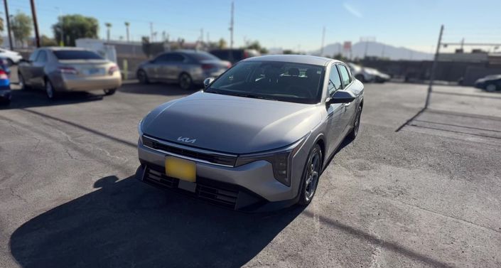 Thumbnail: 2026 Kia K4 - 1