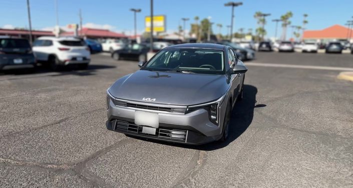 Thumbnail: 2026 Kia K4 - 1
