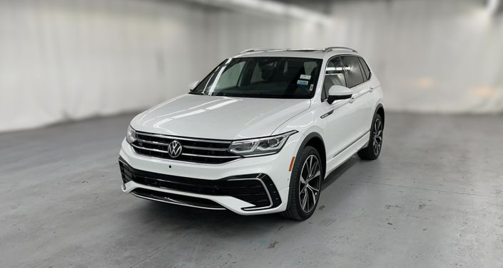 Thumbnail: 2022 Volkswagen Tiguan - 1
