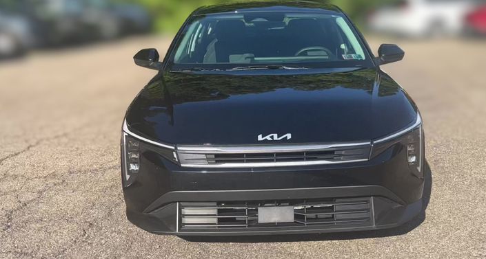 Thumbnail: 2025 Kia K4 - 1