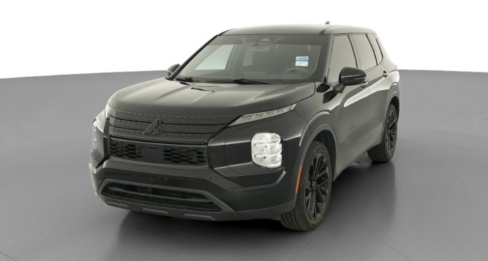 Thumbnail: 2022 Mitsubishi Outlander - 1