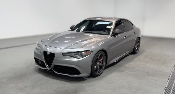 Thumbnail: 2019 Alfa Romeo Giulia - 1