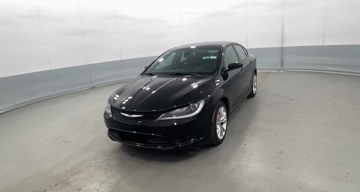 Thumbnail: 2016 Chrysler 200 - 1