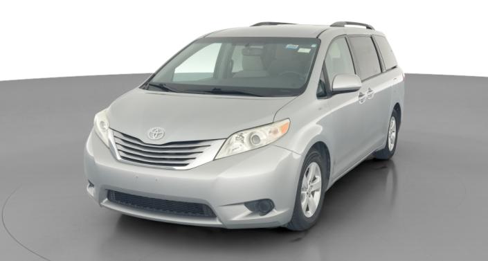 Thumbnail: 2015 Toyota Sienna - 1
