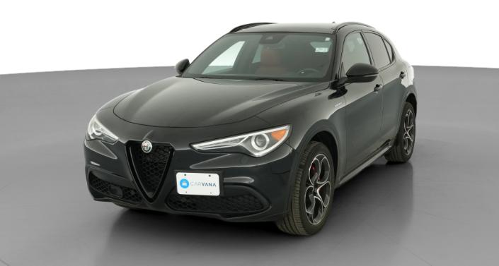 Thumbnail: 2022 Alfa Romeo Stelvio - 1