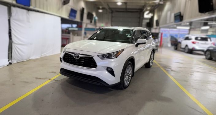 Thumbnail: 2020 Toyota Highlander - 1
