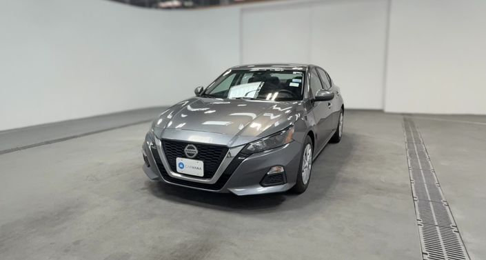 Thumbnail: 2022 Nissan Altima - 1