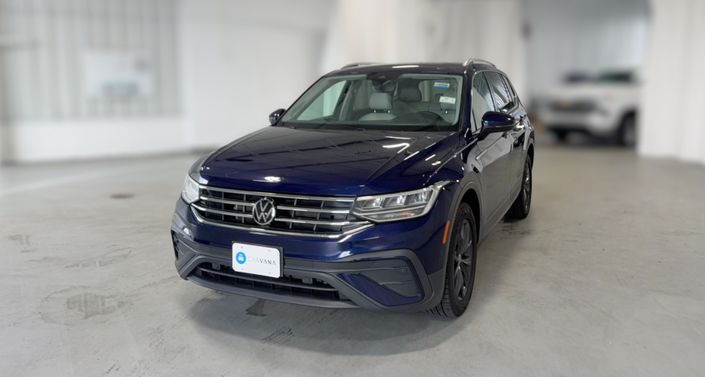 Thumbnail: 2022 Volkswagen Tiguan - 1