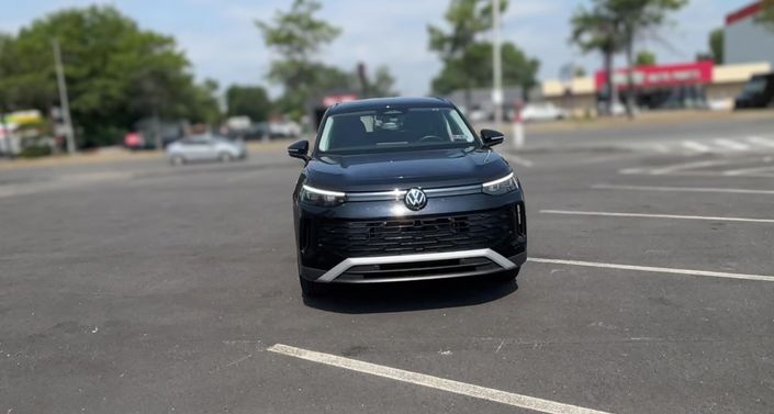 Thumbnail: 2026 Volkswagen Tiguan - 1
