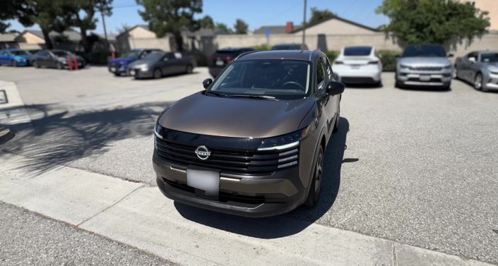 Thumbnail: 2026 Nissan Kicks - 1