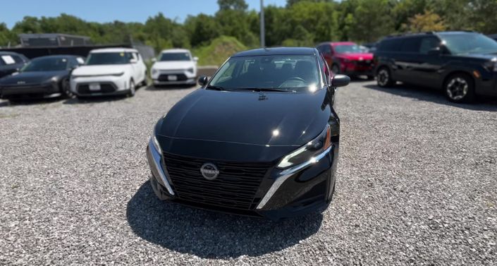 Thumbnail: 2025 Nissan Altima - 1