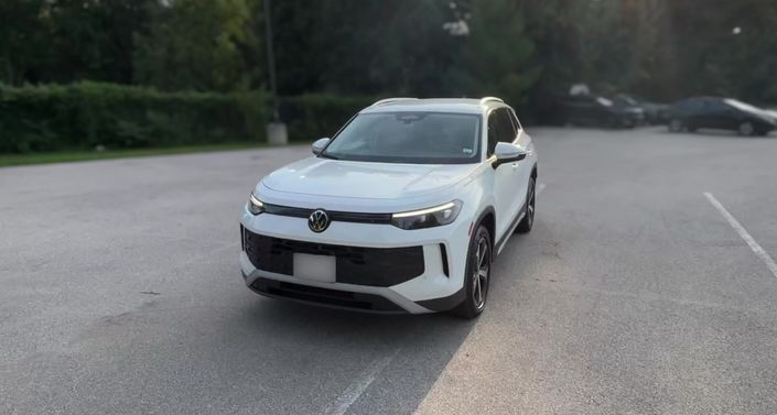 Thumbnail: 2026 Volkswagen Tiguan - 1