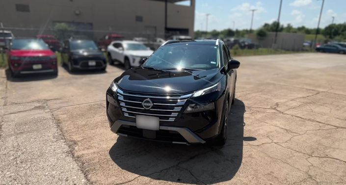 Thumbnail: 2026 Nissan Rogue - 1