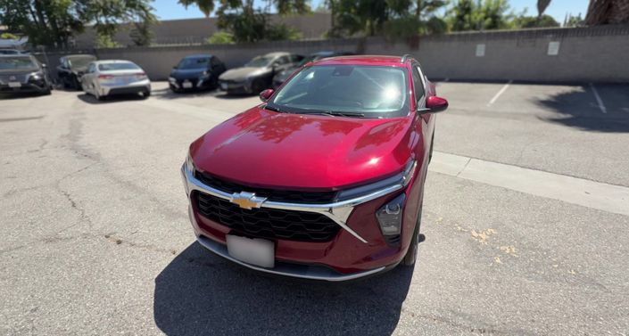 Thumbnail: 2025 Chevrolet Trax - 1