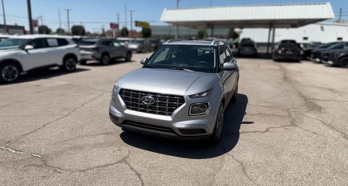 Thumbnail: 2026 Hyundai Venue - 1