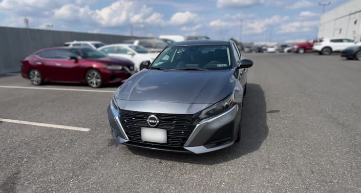 Thumbnail: 2025 Nissan Altima - 1