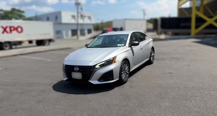 Thumbnail: 2026 Nissan Altima - 1