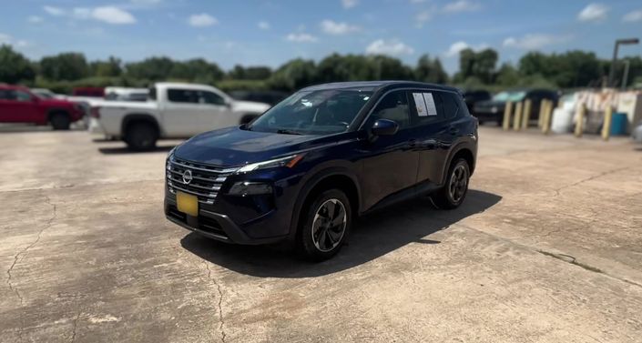 Thumbnail: 2025 Nissan Rogue - 1