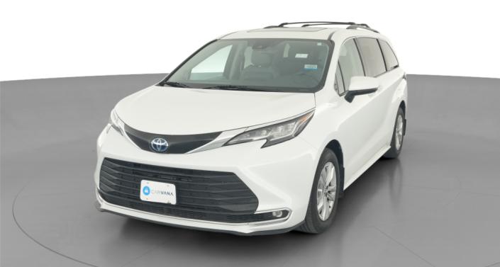 Thumbnail: 2022 Toyota Sienna - 1