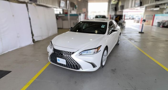 Thumbnail: 2022 Lexus ES - 1