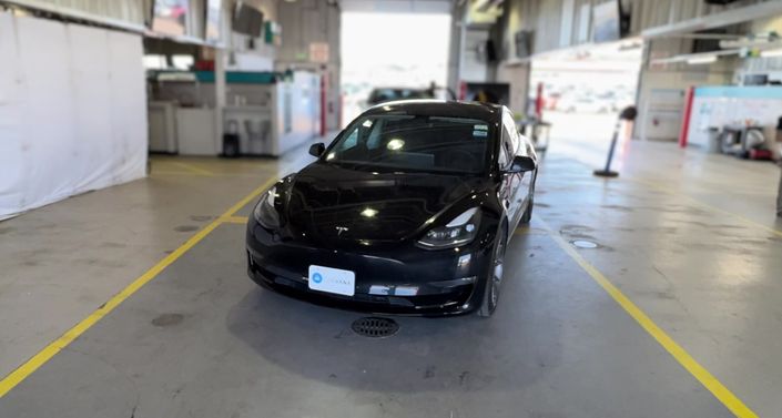 Thumbnail: 2021 Tesla Model 3 - 1