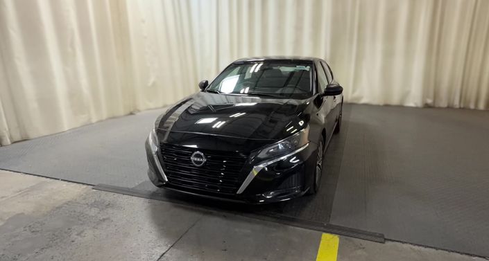 Thumbnail: 2025 Nissan Altima - 1