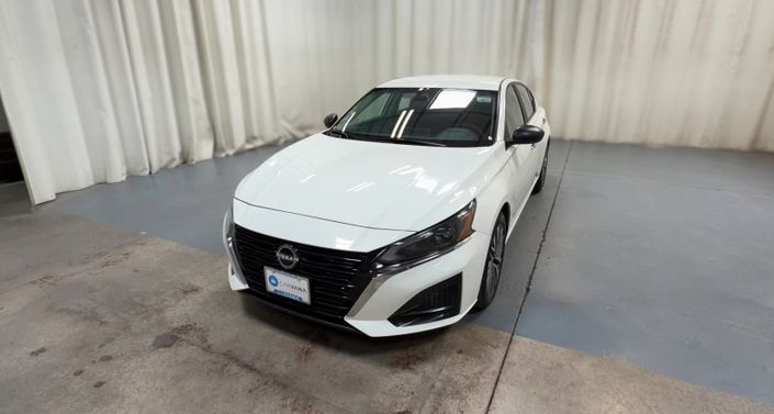 Thumbnail: 2025 Nissan Altima - 1
