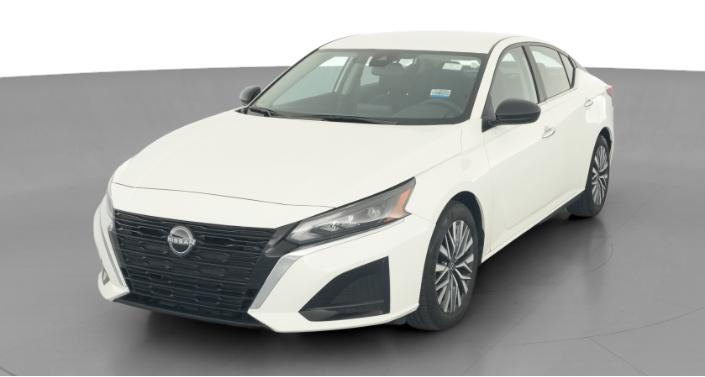 Thumbnail: 2025 Nissan Altima - 1