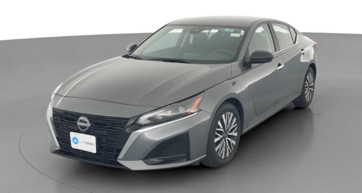 Thumbnail: 2025 Nissan Altima - 1