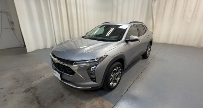 Thumbnail: 2025 Chevrolet Trax - 1