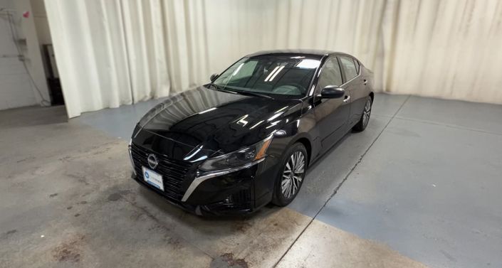 Thumbnail: 2025 Nissan Altima - 1
