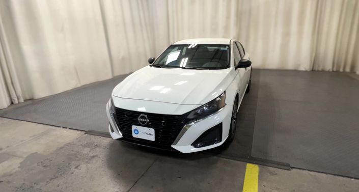 Thumbnail: 2025 Nissan Altima - 1