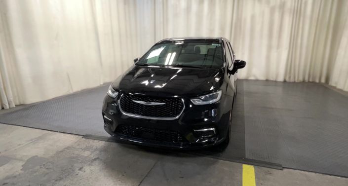 Thumbnail: 2025 Chrysler Pacifica - 1