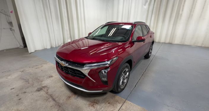 Thumbnail: 2025 Chevrolet Trax - 1