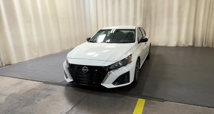 Thumbnail: 2025 Nissan Altima - 1