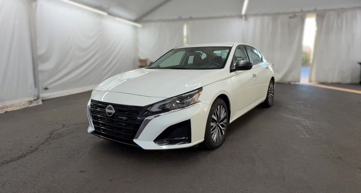 Thumbnail: 2025 Nissan Altima - 1