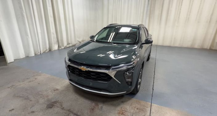 Thumbnail: 2025 Chevrolet Trax - 1