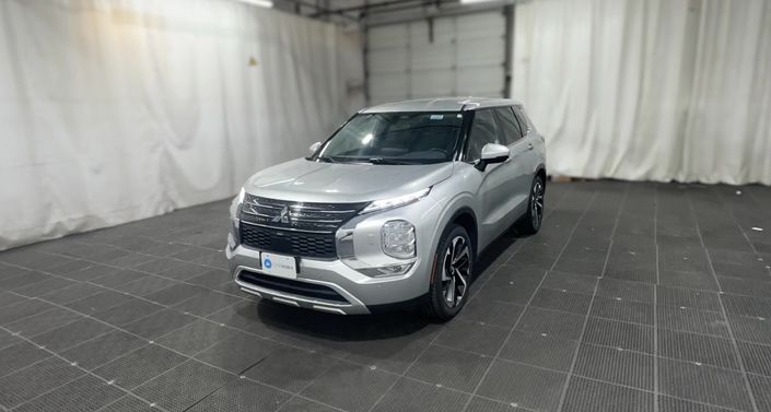 Thumbnail: 2024 Mitsubishi Outlander - 1