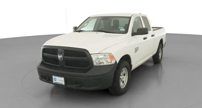 Thumbnail: 2019 RAM 1500 Classic - 1
