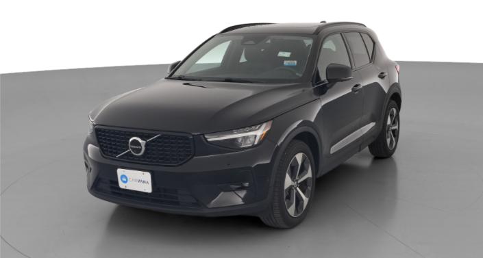 Thumbnail: 2023 Volvo XC40 - 1