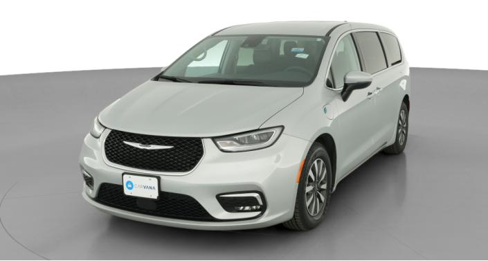 Thumbnail: 2023 Chrysler Pacifica - 1