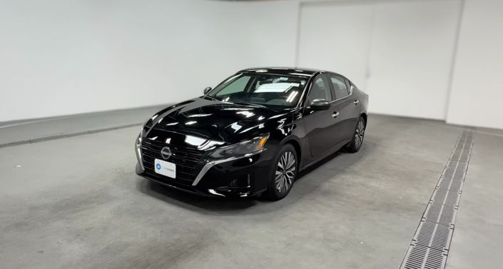 Thumbnail: 2025 Nissan Altima - 1