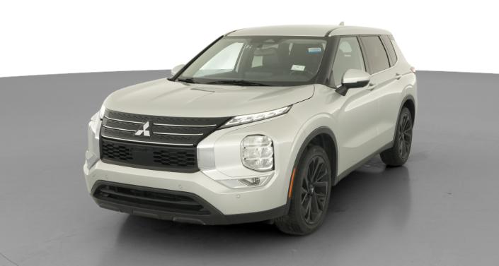 Thumbnail: 2024 Mitsubishi Outlander - 1