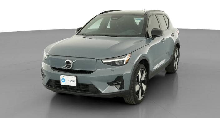 Thumbnail: 2023 Volvo XC40 - 1